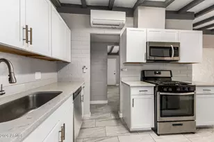 1439 E Hatcher Rd, Phoenix, AZ 85020 - Photo 17