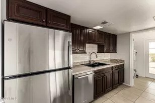 3108 W Clinton St, Phoenix, AZ 85029 - Photo 11
