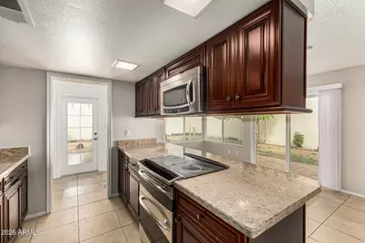 3108 W Clinton Street, Phoenix, AZ 85029 - Photo 15