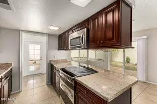 3108 W Clinton St, Phoenix, AZ 85029 - Photo 15