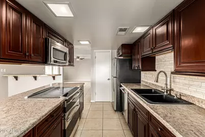 3108 W Clinton Street, Phoenix, AZ 85029 - Photo 13