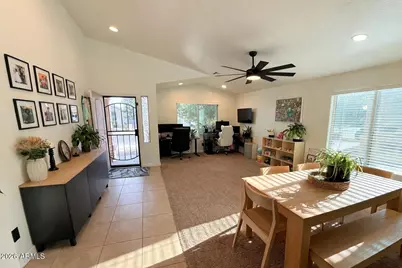 40026 W Robbins Drive, Maricopa, AZ 85138 - Photo 7