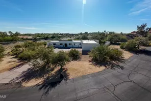 6516 N 43rd Pl, Paradise Valley, AZ 85253 - Photo 47