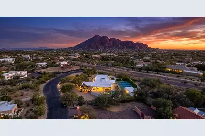 6516 N 43rd Place, Paradise Valley, AZ 85253 - Photo 5