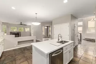 7690 E San Fernando Dr, Scottsdale, AZ 85255 - Photo 11