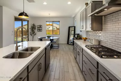 8958 W Orange Drive, Glendale, AZ 85305 - Photo 13