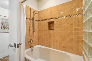 2140 E Solano Dr, Phoenix, AZ 85016 - Photo 31