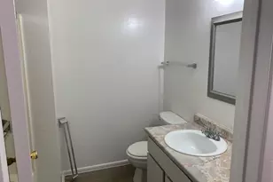 6731 N 65th Ave, Glendale, AZ 85301 - Photo 9