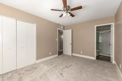 18636 N 17th Avenue, Phoenix, AZ 85027 - Photo 17