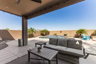 586 E Baker Drive, San Tan Valley, AZ 85140 - Photo 35