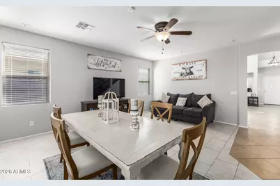 586 E Baker Drive, San Tan Valley, AZ 85140 - Photo 11