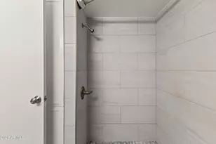 7714 E Chaparral Rd, Scottsdale, AZ 85250 - Photo 29