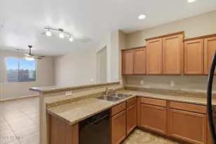 2463 W Kristina Ave, San Tan Valley, AZ 85144 - Photo 5