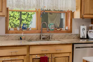 4942 E Whitton Ave, Phoenix, AZ 85018 - Photo 37