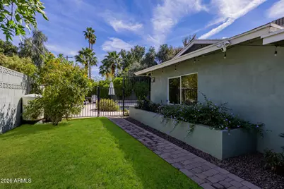 4942 E Whitton Avenue, Phoenix, AZ 85018 - Photo 75