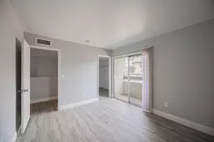 2674 N 43rd Ave, Phoenix, AZ 85009 - Photo 11