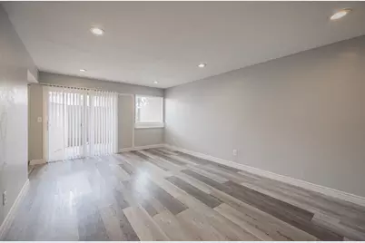 2674 N 43rd Avenue #C, Phoenix, AZ 85009 - Photo 7