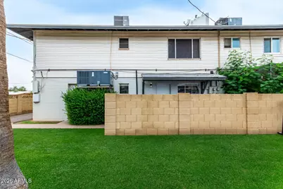 4325 N 26th Street #8, Phoenix, AZ 85016 - Photo 3