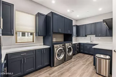 3244 E Daley Lane, Phoenix, AZ 85050 - Photo 37