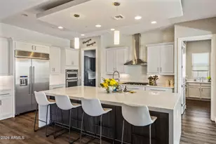 3244 E Daley Ln, Phoenix, AZ 85050 - Photo 13