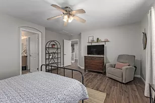 14135 W Gelding Dr, Surprise, AZ 85379 - Photo 13