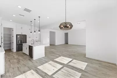 7561 W Evans Drive, Peoria, AZ 85381 - Photo 7