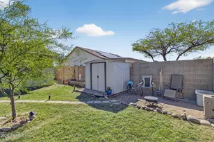 10199 W Fernando Dr, Arizona City, AZ 85123 - Photo 31