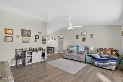 10199 W Fernando Drive, Arizona City, AZ 85123 - Photo 7