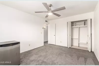 11621 N 39th Street, Phoenix, AZ 85028 - Photo 9