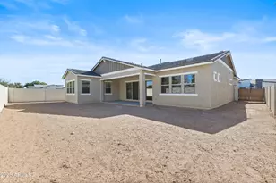 7576 W Evans Dr, Peoria, AZ 85381 - Photo 25