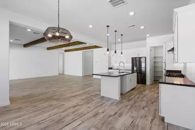 7576 W Evans Drive, Peoria, AZ 85381 - Photo 5