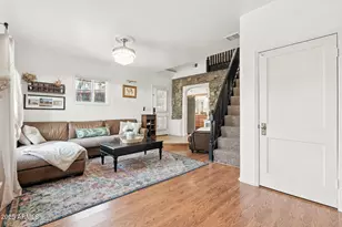 1922 W Holly St, Phoenix, AZ 85009 - Photo 11