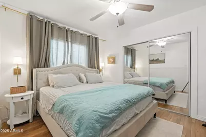 1922 W Holly Street, Phoenix, AZ 85009 - Photo 27