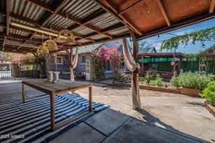 1922 W Holly St, Phoenix, AZ 85009 - Photo 33