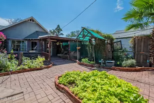 1922 W Holly St, Phoenix, AZ 85009 - Photo 43