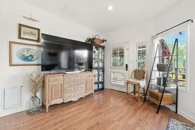 1922 W Holly Street, Phoenix, AZ 85009 - Photo 9