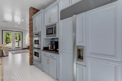 4611 E Desperado Road, Gilbert, AZ 85297 - Photo 33