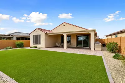 27383 W Wahalla Lane, Buckeye, AZ 85396 - Photo 33