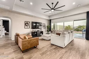 25583 W Madre Del Oro Dr, Wittmann, AZ 85361 - Photo 9