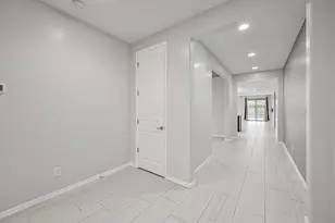 9775 W Cashman Dr, Peoria, AZ 85383 - Photo 59