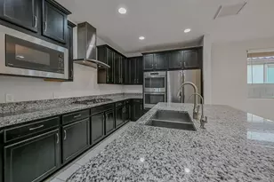 9775 W Cashman Dr, Peoria, AZ 85383 - Photo 7