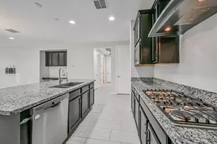 9775 W Cashman Dr, Peoria, AZ 85383 - Photo 25