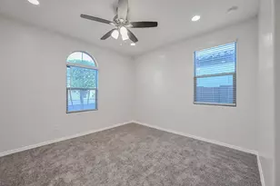 9775 W Cashman Dr, Peoria, AZ 85383 - Photo 55