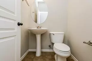 7509 S 27th Way, Phoenix, AZ 85042 - Photo 9