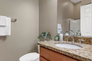 42424 N Gavilan Peak Pkwy, Anthem, AZ 85086 - Photo 23