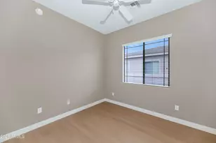 42424 N Gavilan Peak Pkwy, Anthem, AZ 85086 - Photo 21