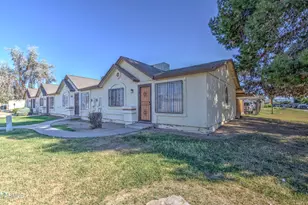 3351 N 69th Dr, Phoenix, AZ 85033 - Photo 3