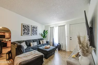 3351 N 69th Drive #1, Phoenix, AZ 85033 - Photo 5
