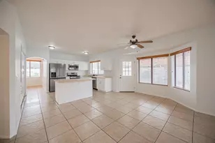 11121 W Sunflower Pl, Avondale, AZ 85392 - Photo 13