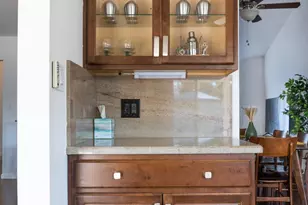 8819 E Cortez St, Scottsdale, AZ 85260 - Photo 9